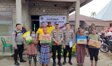 Dari-Akpol-untuk-Flores,-Dua-Ton-Beras-dan-Logistik-Dikirim-untuk-Warga-Terdampak-Gempa-di-Manggarai-Barat