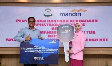 YKB-Daerah-NTT-Terima-Bantuan-Mobil-Perpustakaan-Keliling-dari-Bank-Mandiri,-Dorong-Budaya-Membaca-Anak