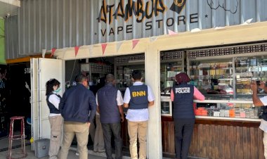 Cegah-Penyalahgunaan-Narkoba-Melalui-Rokok-Elektrik,-Polres-Belu-Bersama-BNNK-Razia-Toko-Vape-di-Atambua