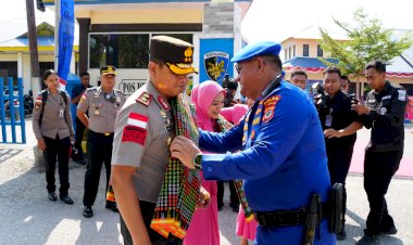 Kapolda-NTT-Irjen-Pol.-Reza-Arief-Dewanto-Tekankan-Polairud-Harus-Jadi-Garda-Terdepan-Jaga-Laut,-Lindungi-Wisatawan,-dan-Berantas-Penyelundupan