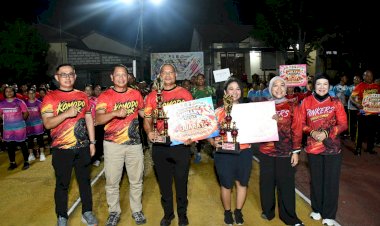 Kapolda-NTT-Hadiri-Final-Turnamen-Bola-Voli-Satbrimob,-Semarakkan-Kebersamaan-dan-Sportivitas-Personel