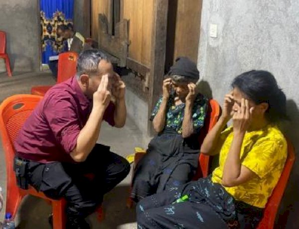 Sentuhan Humanis Biro SDM Polda NTT: Berikan Pendampingan Psikologis dan Penguatan Mental bagi Keluarga Korban di Ngada