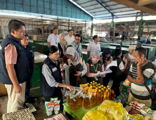 Tim Saber Pelanggaran  Harga, Keamanan dan Mutu Pangan Provinsi NTT Awasi Harga dan Stok Pangan, Tegur Pedagang Jual Minyakita di Atas HET