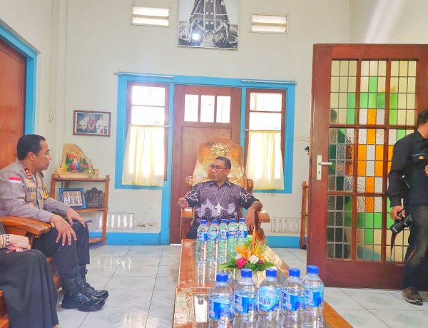 Polda NTT Penuh Kasih: Menapaki 