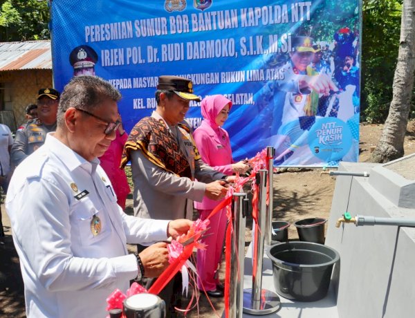 Kapolda NTT Resmikan Sumur Bor di Ende, Warga Rukun Lima Kini Tak Lagi Kesulitan Air Bersih