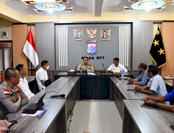 Kapolda NTT Perkuat Sinergi dengan AJI Kupang, Bahas Rekrutmen hingga Perlindungan Jurnalis