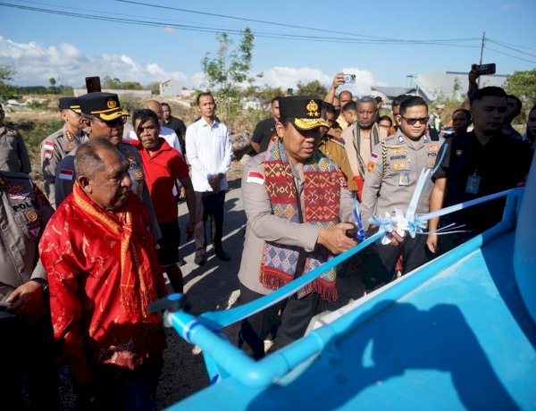 Kapolda NTT Resmikan 6 Titik Sumur Bor dan Salurkan Bantuan Sosial di Kota Kupang, Wujud Nyata “Polda NTT Penuh Kasih” pada Hari Bhayangkara ke-80