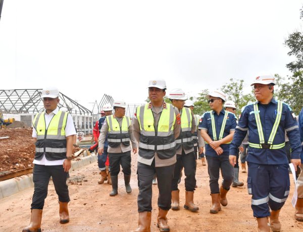 Kapolda NTT Tinjau Proyek Strategis Nasional SMA Unggul Garuda di TTS, Pastikan Pembangunan Berjalan Sesuai Target