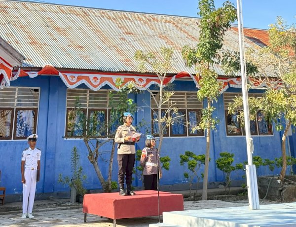 Dari Lapangan Upacara, Polisi Tanamkan Disiplin dan Jauhi Bullying kepada Pelajar Kota Kupang