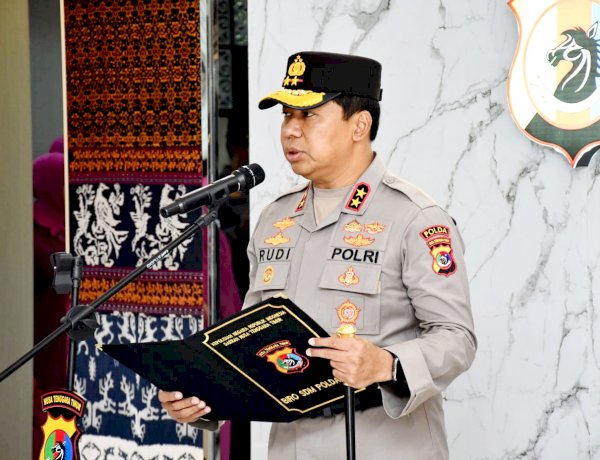 Kapolda NTT Pimpin Sertijab Karo Ops, Kapolres Sumba Timur, dan Kapolres Lembata