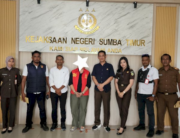 Berkas Perkara Dinyatakan Lengkap, Polda NTT Serahkan Tersangka Kasus TPPO Jaringan Sumba–Malaysia ke Kejaksaan
