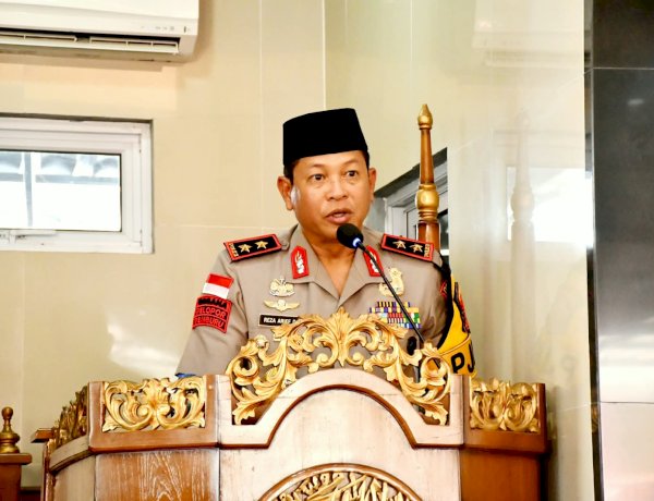Pesan Kapolda NTT dalam Jumat Keliling: Bekerja dengan Ikhlas, Dekatkan Diri kepada Allah SWT