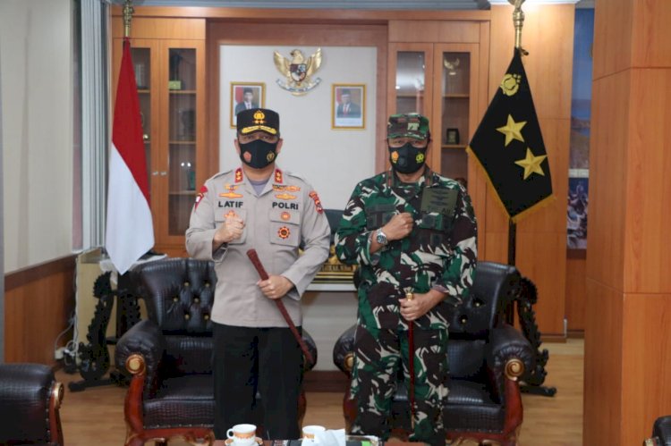 Pererat Sinergitas TNI POLRI, Kapolda NTT Terima Kunjungan Silaturahmi Danlanud El Tari Kupang