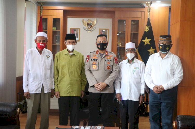 Silaturahmi dengan Ketua MUI dan DMI Kota Kupang, Kapolda NTT Pastikan Shalat Ied Polda NTT di Masjid Al Muawwanah
