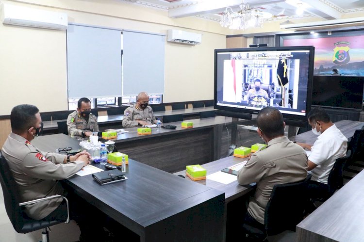 Kapolda NTT Ikuti Zoom Meeting Bersama Wakapolri Terkait Anev Pelaksanaan Vaksinasi Covid-19