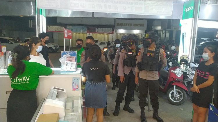 Ciptakan Kamtibmas yang Aman dan Kondusif di Masa Pandemi Covid-19, Personel Raimas Ditsamapta Polda NTT Terus Giatkan Patroli Malam