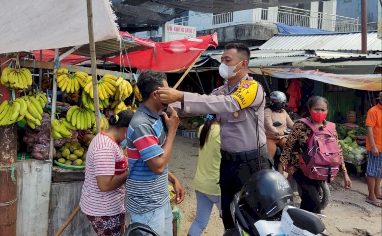 Putus Rantai Penyebaran Covid 19, Ditsamapta Polda NTT Tingkatkan Patroli Beri Imbauan Prokes