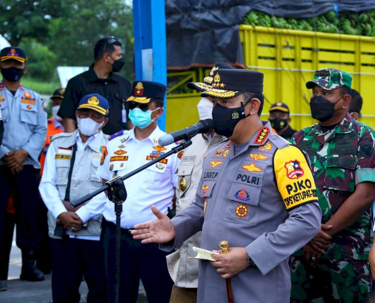 Tinjau Arus Balik di Bakauheni , Kapolri Minta Masyarakat Manfaatkan WFH dan Libur Sekolah