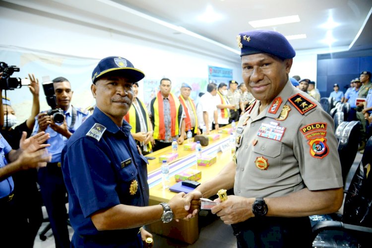 Kapolda NTT Melakukan  Kunjungan ke Kepolisian di Timor-Leste