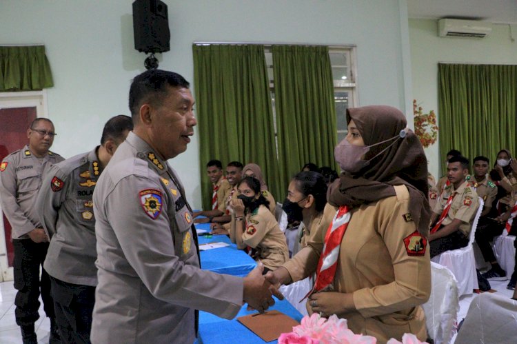 Irwasda Polda NTT Buka Kegiatan Penyuluhan Hukum kepada RBC dan Saka Bhayangkara