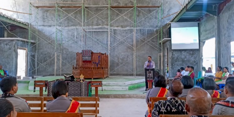 Kapolda NTT Sambangi Gereja Syalom Tunggaoen dalam Kegiatan Safari Minggu Kasih