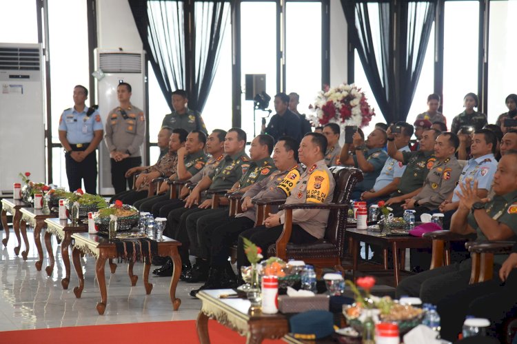 Kepada Kapolri dan Panglima, Kapolda Sampaikan TNI - Polri di Maluku Siap Amankan Pemilu
