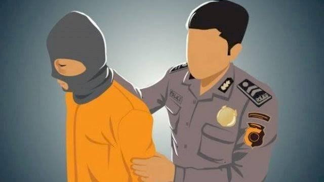 Personel Polres Sumba Timur Amankan Pelaku Pencuri Sepeda Motor di Tempat Persembunyian