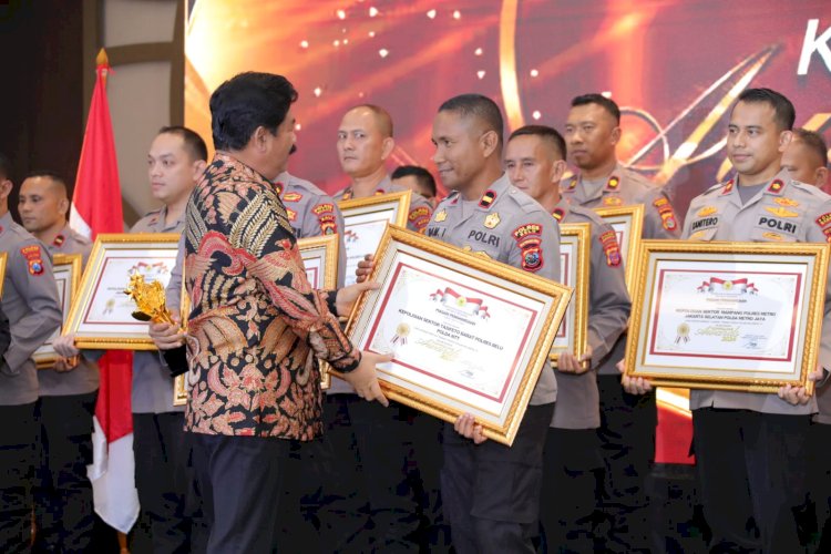 Polsek Tasifeto Barat Raih Penghargaan Kompolnas Awards 2024 sebagai Polsek Tipe B Terbaik se-Indonesia