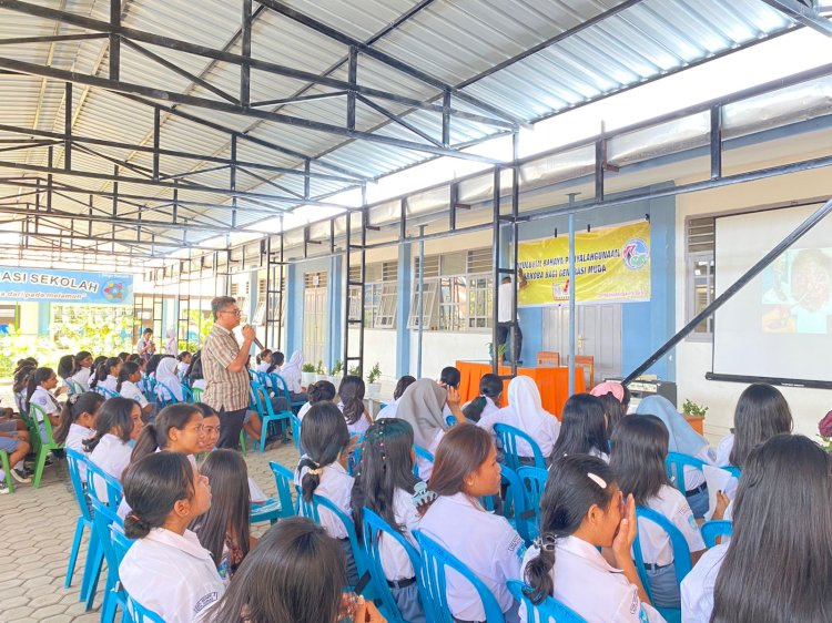 Polda NTT Edukasi Siswa SMA Negeri 2 Kupang tentang Ancaman Narkoba di Kalangan Pelajar