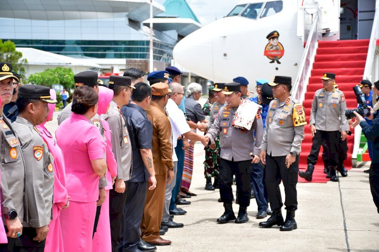 Kapolda NTT Sambut Kedatangan Kapolri, Siap Tinjau Langsung Korban Erupsi Gunung Lewotobi