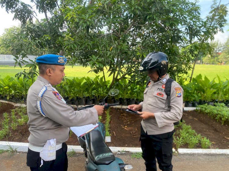 Bidpropam Polda NTT Lakukan Razia Internal, Pastikan Polisi Taat Aturan