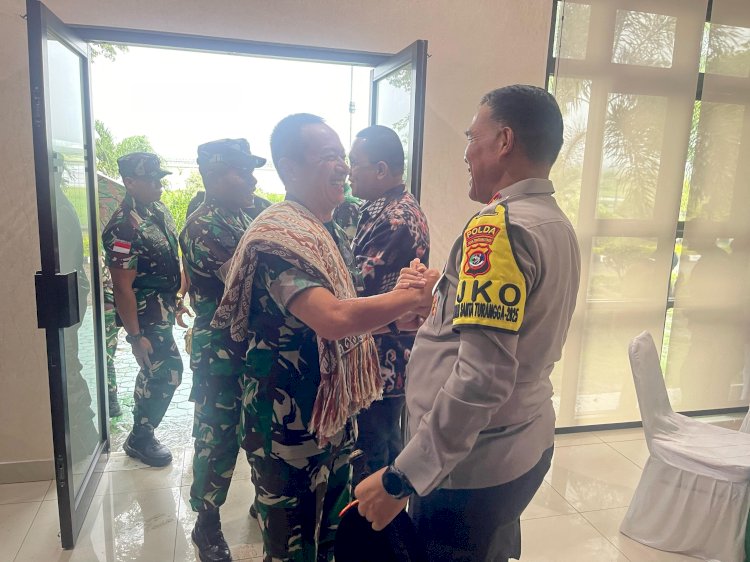 Kapolda NTT Sambut Kunjungan Kerja Perdana Pangdam IX/Udayana di Kupang