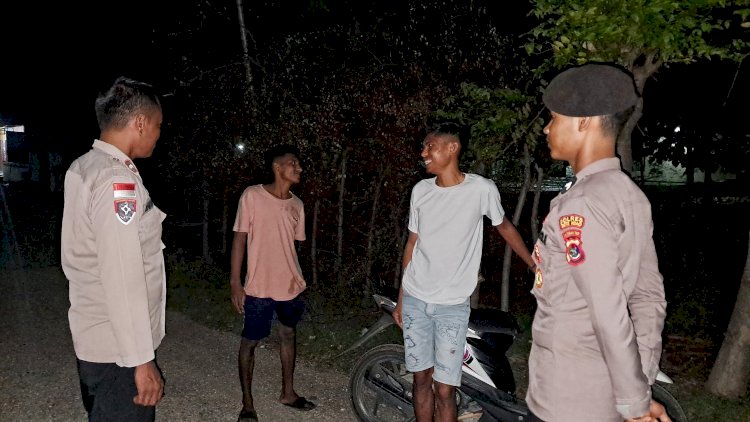Cegah Premanisme, Polsek Rote Barat Daya Gencarkan Patroli Malam di Wilayah Rawan