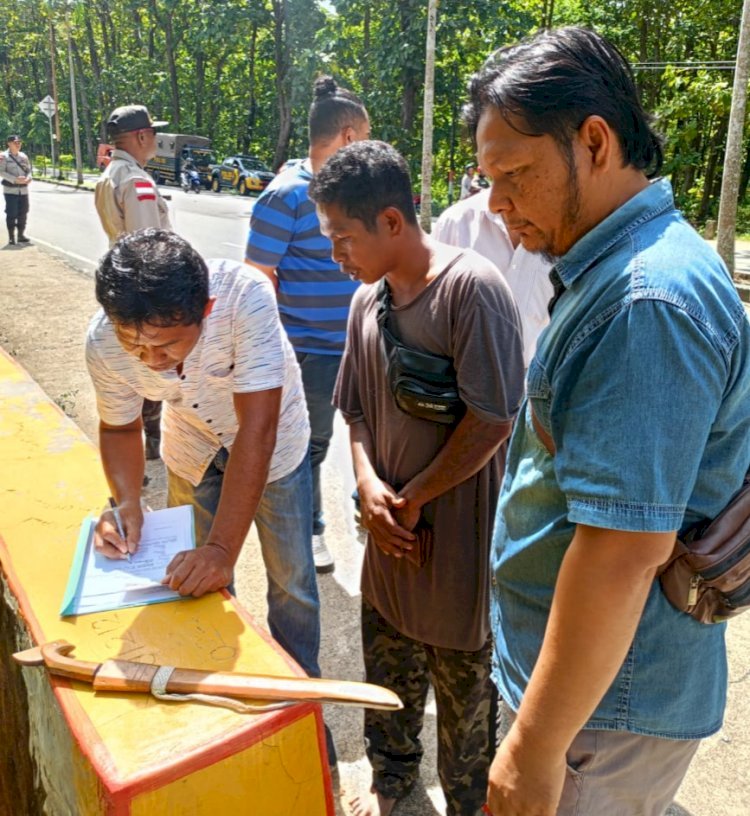 Operasi Pekat Turangga 2025, Polres Belu Sita Sajam dari Pengendara di Hutan Jati Nenuk