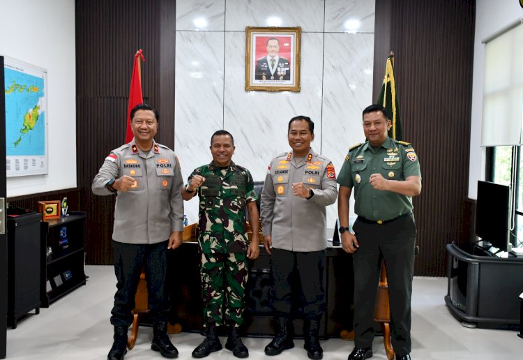Kapolda NTT Silaturahmi ke Danrem 161/Wira Sakti Kupang