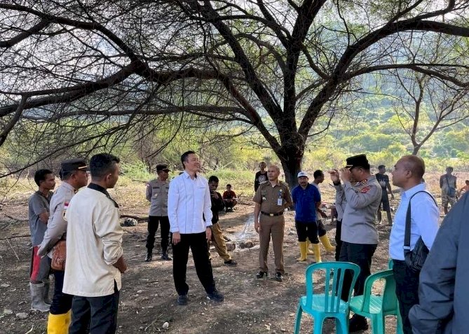 Gotong Royong Wujudkan Asta Cita, Polri dan Warga TTS Siapkan Lahan Jagung Produktif