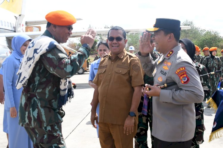 Kapolda NTT Sambut Pangkorpasgat di Kupang, Perkuat Sinergi TNI–Polri