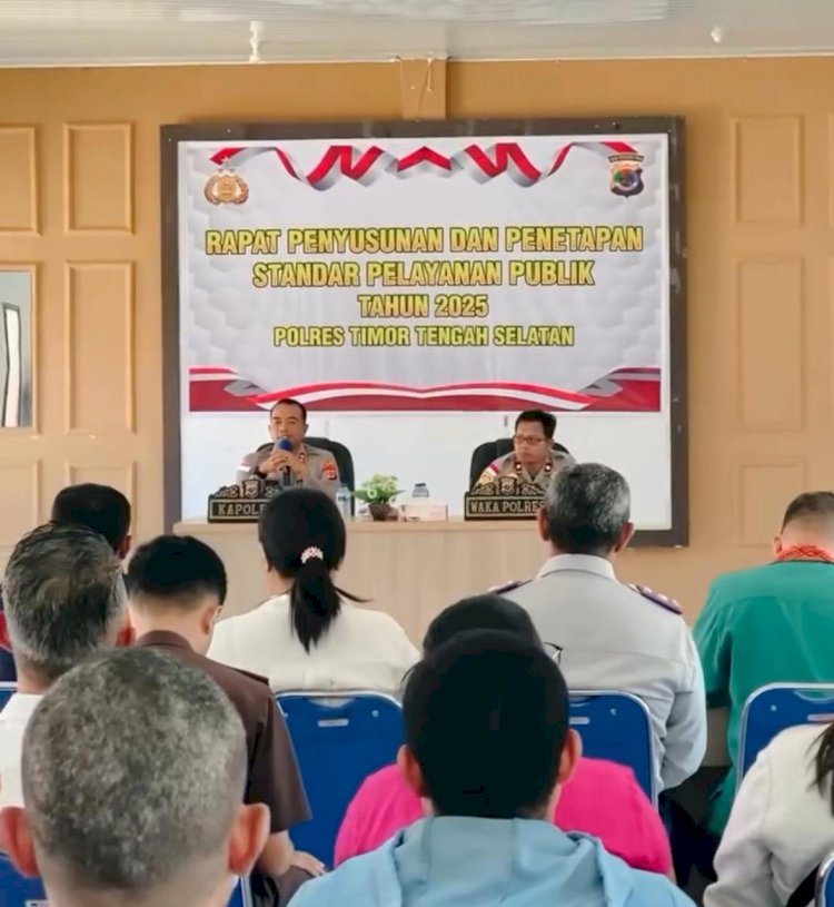 Polres TTS Gelar Rapat Penetapan Standar Pelayanan Publik 2025, Warga Apresiasi Layanan Prima