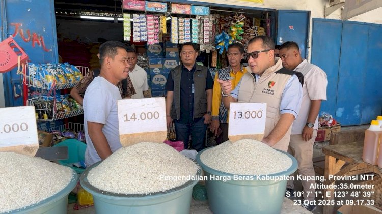 Polda NTT Bersama Tim Bapanas dan Bulog Lakukan Pengecekan Harga dan Kualitas Beras di Pasar Oesao, Kabupaten Kupang
