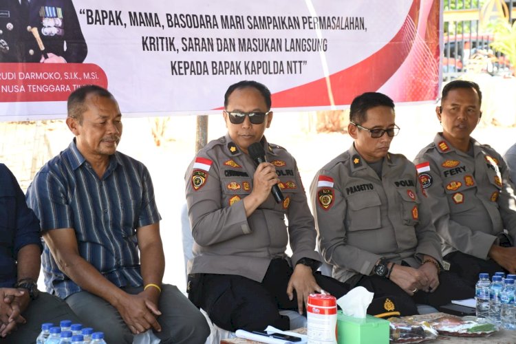 Wujudkan Polri yang Dekat dengan Masyarakat, Polda NTT Gelar Kegiatan Jumat Curhat di Kelurahan Naikolan