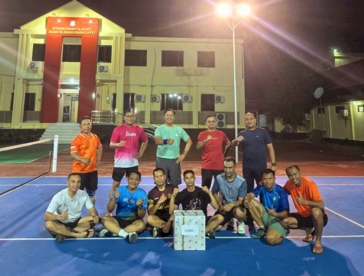 Wakapolda NTT Gelar Pertandingan Tenis Internal Polda NTT, Pererat Silaturahmi dan Tingkatkan Kemampuan Atlet Tenis Internal