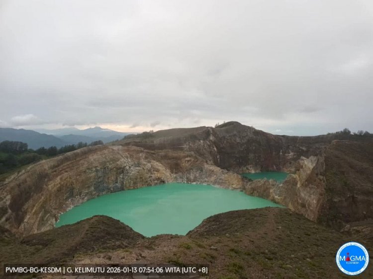 Polda NTT Imbau Masyarakat Waspada, Aktivitas Gunung Kelimutu Masih Normal