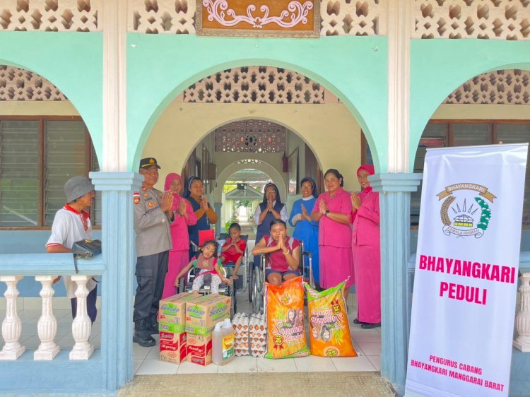 Safari Ramadhan 1447 H di Labuan Bajo: Sentuhan Kemanusiaan Polres Manggarai Barat Hangatkan Ujung Barat Flores