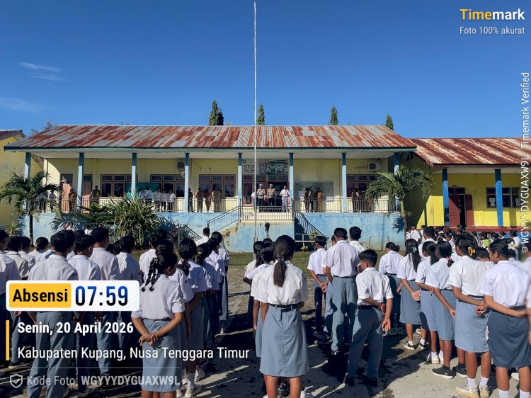 Polisi Jadi Irup di SMA Negeri 1 Taebenu, Tekankan Disiplin, Anti-Bullying dan Bijak Bermedsos