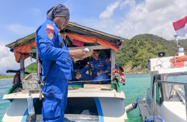 Satpolairud Polres Ende Gagalkan Penangkapan Ilegal 3 Ton Keong Lola di Perairan Wewaria