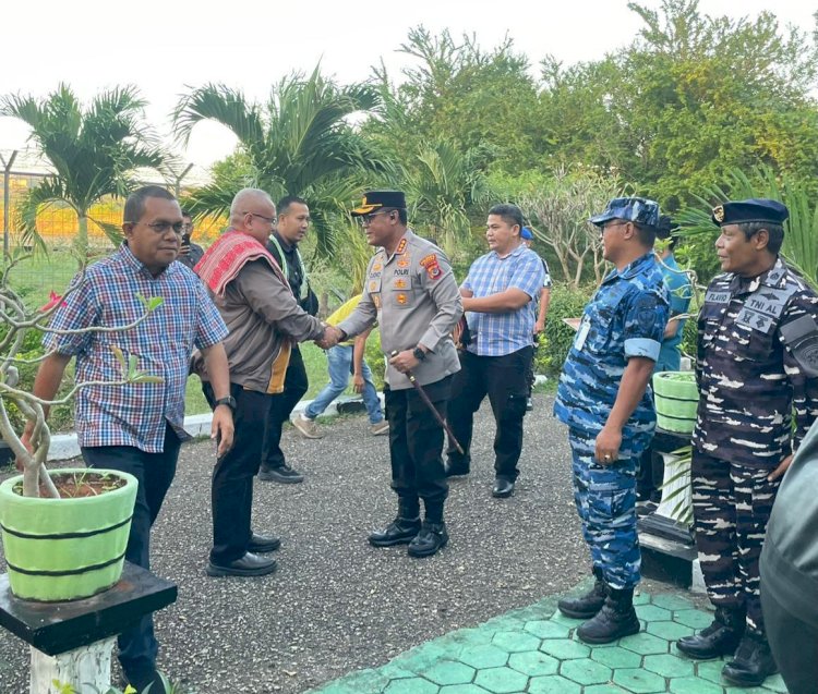 Kapolresta Kupang Kota Sambut Menteri Koperasi RI dalam Kunjungan Kerja ke NTT