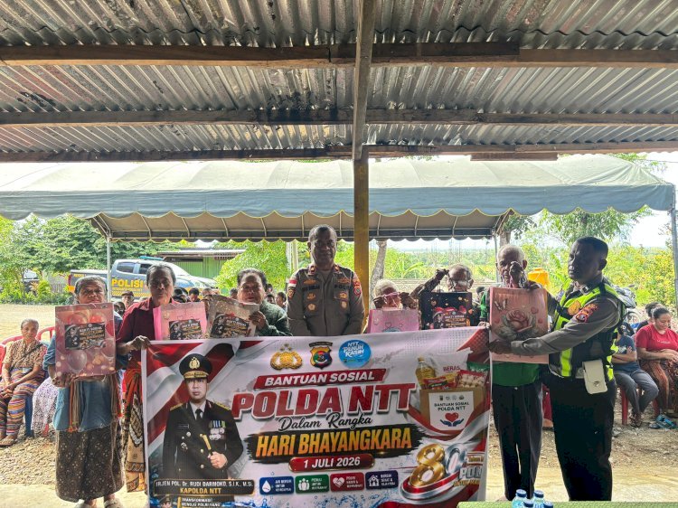 Sambut Hari Bhayangkara ke-80, Polres Malaka Tebar Kepedulian Lewat Bantuan Sosial untuk Warga Labarai Maubese