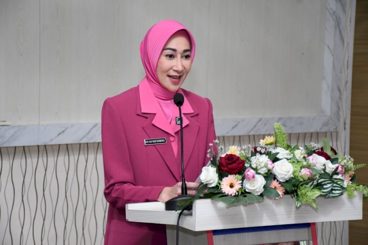 Pengangkatan Wakil Ketua Bhayangkari NTT Penuh Makna, Ketua Bhayangkari NTT : Kekuatan Polri Berawal dari Keluarga