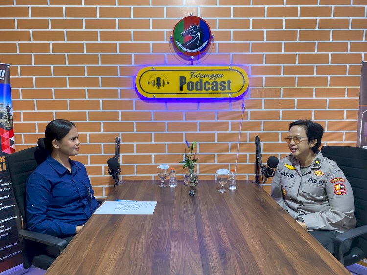 Supervisi di Polda NTT, Brigjen Pol. dr. Sumi Hastry Sempatkan Hadir di Turangga Podcast: Berbagi Inspirasi, Dedikasi, dan Semangat Pengabdian