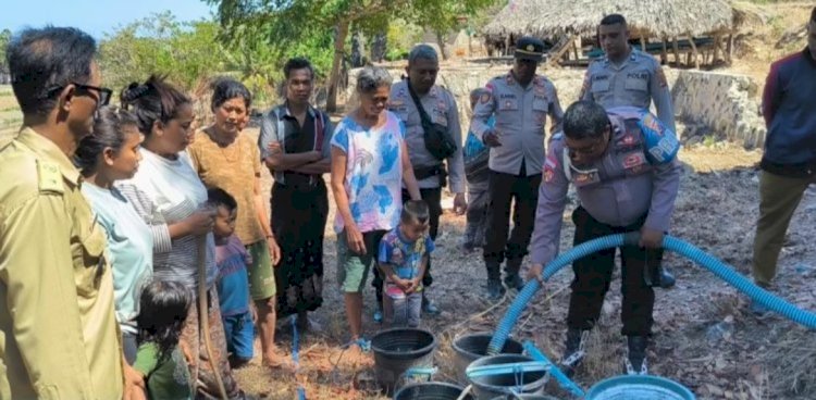 Kapolda NTT Dorong Polri Hadir Bantu Warga Hadapi Krisis Air Bersih di Sabu Raijua